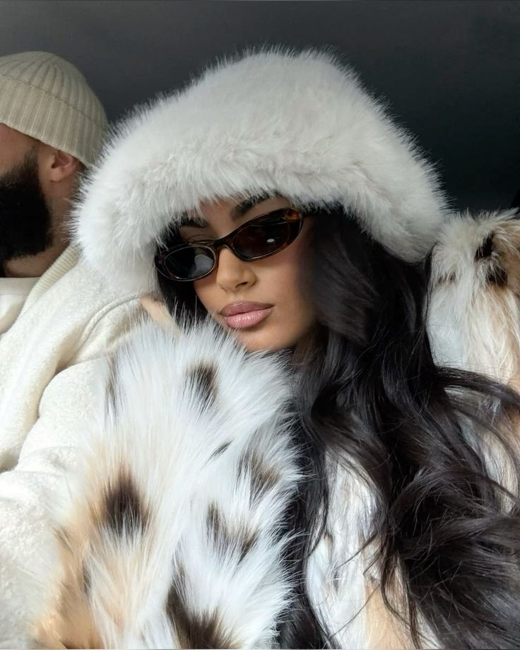 Valencia Mink Hat